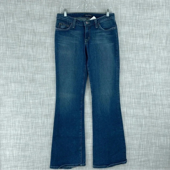 NWT Kenneth Cole Womens Size 30 bootcut jeans 0935 - Picture 1 of 12
